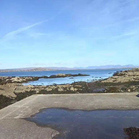 Radharc An Chuain 2 Bedroom Ferienhaus Galway