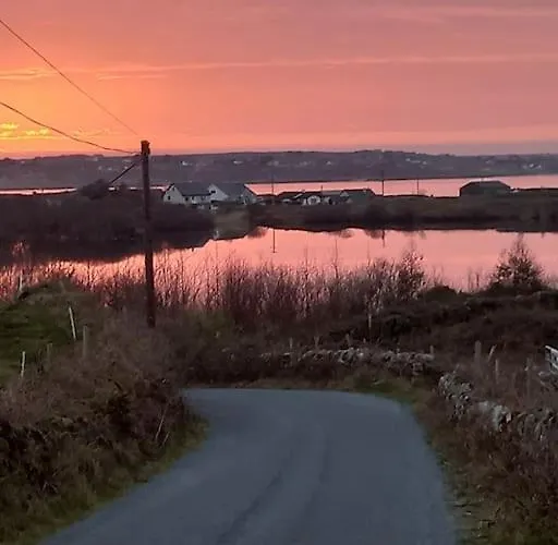 Radharc An Chuain 2 Bedroom * Galway
