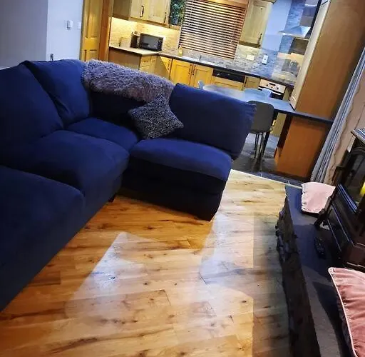 Radharc An Chuain 2 Bedroom *