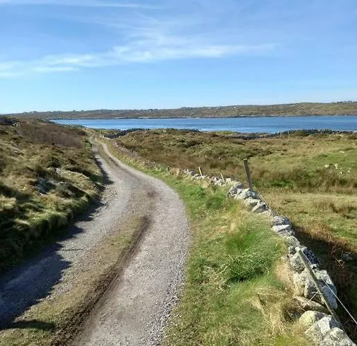 Radharc An Chuain 2 Bedroom Dom wakacyjny *